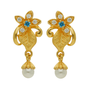 Enthralling Leaf Design Gold Earrings